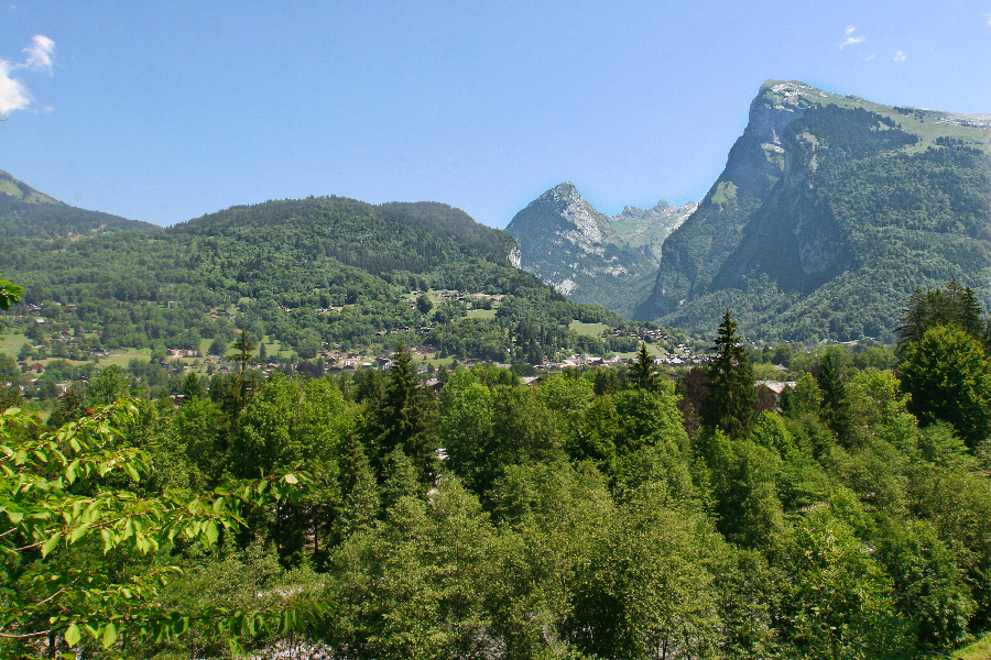 Samoëns-Vue sur le Criou