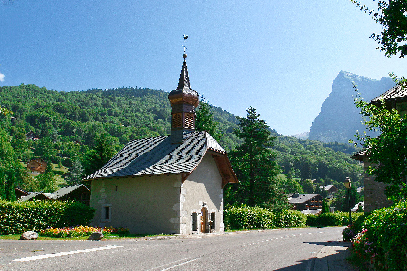 Samoëns-La chapelle du Bérouze